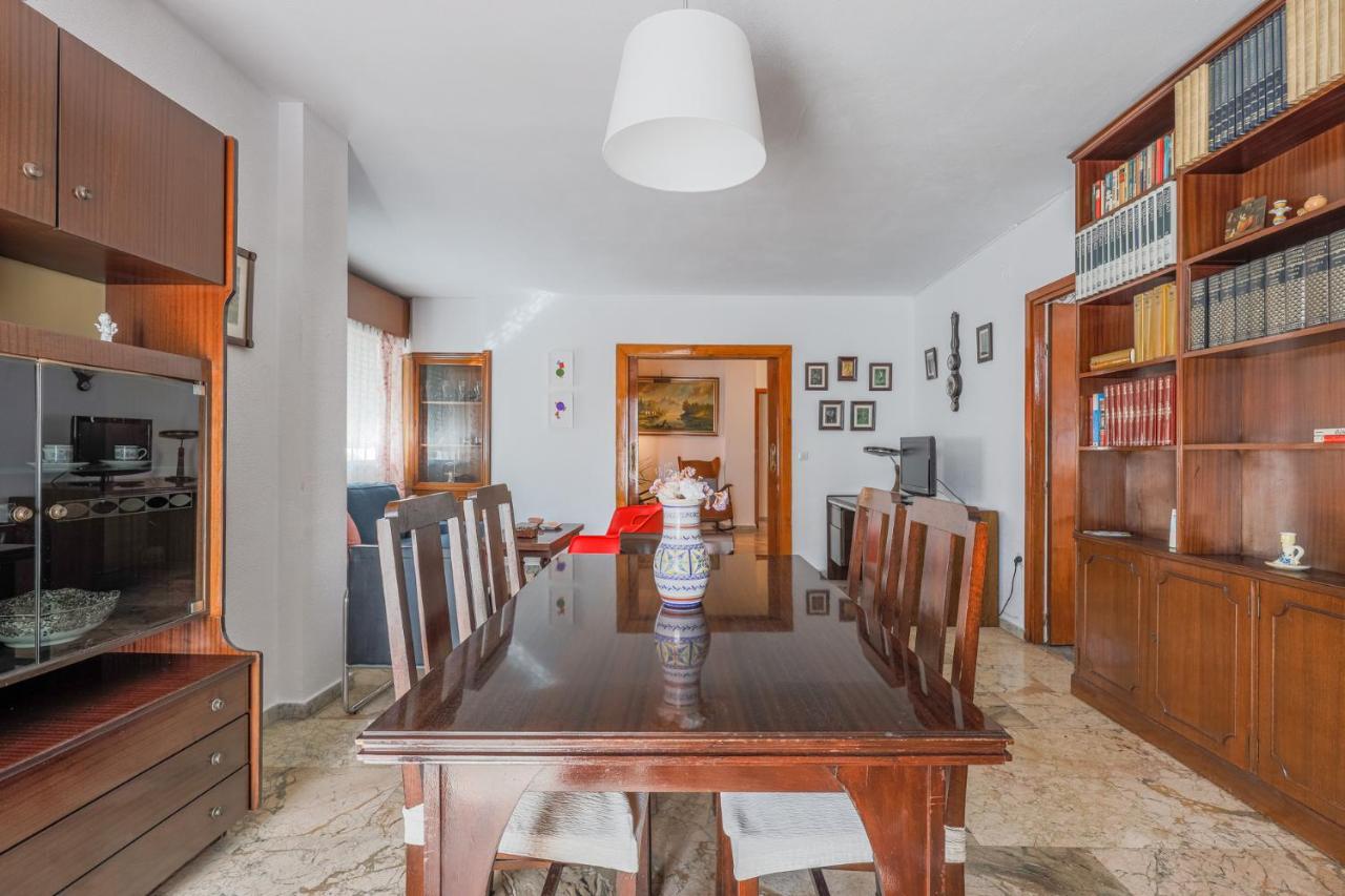Apartament Puerta De Carmona